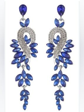 NIB Eye Candy Gardena Drao Statement Earrings